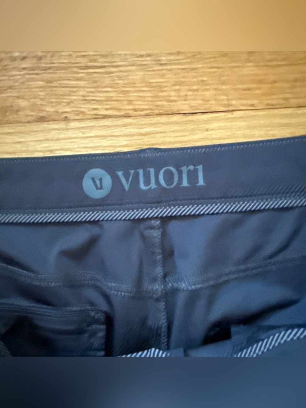 Vuori Meta Pants - 35 waist , 28 inseam, missing the size tag - Picture 3 of 9